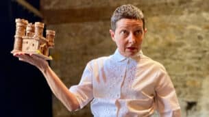 Florentine Rey - spectacle / performance "DE RIEN NOUS FERONS QUELQUE CHOSE"